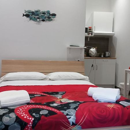 Vulcano Apartment Catania Bagian luar foto